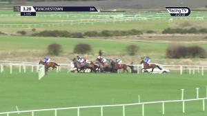 Video preview image for Punchestown 15:20 - Surehaul Mercedes-Benz Novice Hurdle (Grade 3)