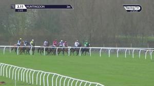 Video preview image for Huntingdon 14:11 - Betway Novices' Hurdle (4) (Div 2)