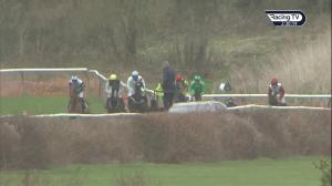 Video preview image for Warwick 14:30 - racingtv.com/freetrial Novices' Handicap Chase (4)