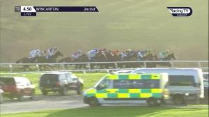 Video preview image for Wincanton 16:50 - 2nd Crs Customer Race Day Handicap Hurdle (4)