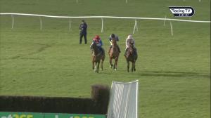Video preview image for Huntingdon 15:25 - Mansionbet Proud To Support British Racing Beginners' Chase (4)