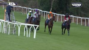 Video preview image for Exeter 14:30 - Weatherbys Tba Chase (Novices' Limited Handicap) (3)
