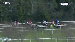 Video preview image for Leopardstown 14:55 - Leopardstown May Family Day Beginners Chase 
