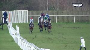 Video preview image for Catterick Bridge 17:25 - Flat Season Next 8th April Standard National Hunt Flat (Conditional Jockeys' and Amateur Riders') (5)