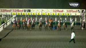 Video preview image for Kempton Park 19:45 - 32red.com Handicap (4)