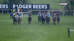 Video preview image for Wincanton 17:20 - Call Star Sports On 08000 521 321 Maiden Open National Hunt Flat (5)