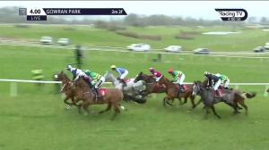 Video preview image for Gowran Park 16:00 - Holden Plant Rentals Shamrock Handicap Chase (Grade B)