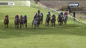 Video preview image for Warwick 15:35 - Sloane Helicopters Handicap Chase (3)