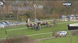 Video preview image for Warwick 16:40 - Warwickshire & Northamptonshire Air Ambulance Handicap Hurdle (Qualfier) (3)