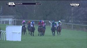Video preview image for Taunton 17:50 - William Hill Betting TV Mares' Maiden Open National Hunt Flat (5)