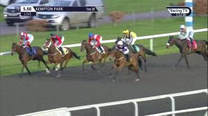 Video preview image for Kempton Park 17:50 - 32red.com Handicap (Qualifier) (4)
