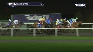 Video preview image for Kempton Park 18:50 - 100% Profit Boost At 32redsport.com Handicap (6)
