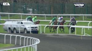 Video preview image for Kempton Park 13:30 - Paddy Power Chase (Novices' Limited Handicap) (3)