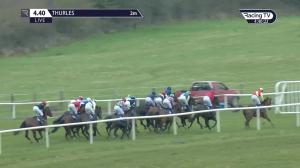 Video preview image for Thurles 16:40 - www.thurlesraces.ie (Pro/Am) I.N.H. Flat