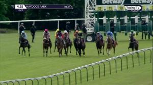 Video preview image for Haydock Park 16:25 - Read Andrew Balding On Betway Insider Handicap (5)