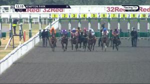 Video preview image for Kempton Park 12:15 - Unibet Thanks The Frontline Workers Handicap (5)