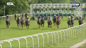 Video preview image for Pontefract 14:50 - Pontefract Castle Fillies' Stakes (Listed) (1)