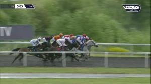 Video preview image for Kempton Park 17:05 - Unibet Money Back Free Bet If Second Handicap (5)
