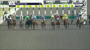 Video preview image for Kempton Park 19:05 - Unibet Extra Place Offers Every Day Handicap (6)