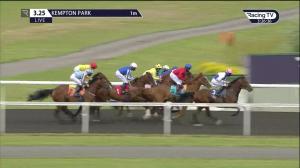 Video preview image for Kempton Park 15:25 - Unibet Casino Deposit £10 Get £40 Bonus Handicap (4) (Div 1)