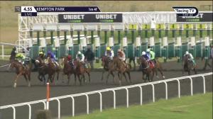 Video preview image for Kempton Park 16:55 - Unibet Extra Place Offers Every Day Handicap (3)