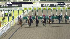 Video preview image for Kempton Park 16:55 - British Stallion Studs EBF Fillies' Novice Stakes (5)