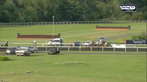 Video preview image for Kempton Park 18:55 - Unibet Extra Place Offers Every Day Maiden Fillies' Stakes (5) (Div 2)