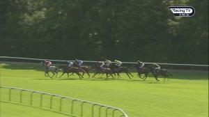 Video preview image for Haydock Park 16:45 - Visit racingtv.com Fillies' Novice Stakes (5)