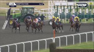 Video preview image for Kempton Park 18:45 - Unibet 3 Uniboosts A Day Novice Stakes (5) (Div 2)