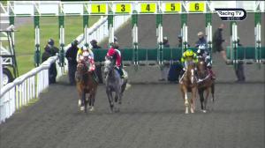 Video preview image for Kempton Park 20:15 - Unibet Extra Place Offers Every Day Handicap (4)