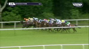 Video preview image for Haydock Park 14:40 - My Alerts At Bet365 Handicap (3)