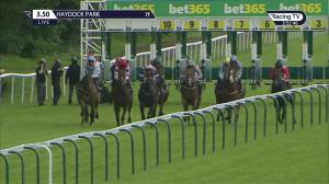 Video preview image for Haydock Park 15:50 - Bet Builder At Bet365 Handicap (2)