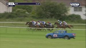 Video preview image for Ayr 16:15 - Ayrshire Cancer Support Handicap (6)
