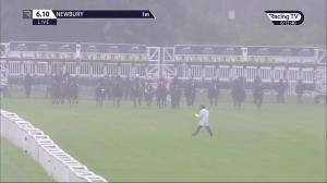 Video preview image for Newbury 18:10 - Oakley Horseboxes Handicap (4)