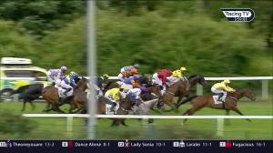 Video preview image for Hamilton Park 15:55 - Watch Racing Replays On racingtv.com Handicap (6)