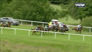 Video preview image for Hamilton Park 14:30 - Every Race Live On Racing TV Handicap (6)