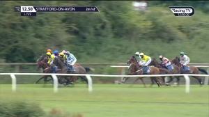 Video preview image for Stratford-on-Avon 12:50 - Join Racing TV Now Juvenile Hurdle (4)