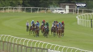 Video preview image for Stratford-on-Avon 16:30 - Get Daily Tips At racingtv.com Handicap Chase (4)
