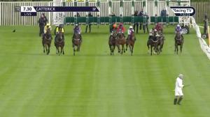 Video preview image for Catterick Bridge 19:30 - New Sporting Life App Maiden Stakes (5)