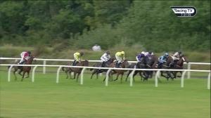 Video preview image for Musselburgh 19:30 - Racing Career Visit scottishracingacademy.org Handicap (5)