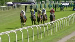 Video preview image for Pontefract 15:25 - Bet With Jayne - Your Local Bookmaker Handicap (3)