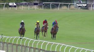 Video preview image for Stratford-on-Avon 19:50 - Racecourse Live Streams On RacingTV Extra Handicap Chase (4)