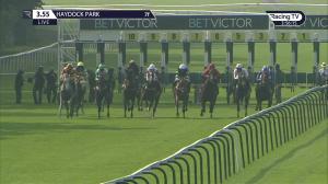 Video preview image for Haydock Park 15:55 - BetVictor Casino Nursery Handicap (4)