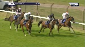 Video preview image for Pontefract 15:20 - Moor Top Farm Shop Hemsworth Handicap (4)