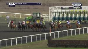 Video preview image for Kempton Park 20:30 - Unibet Handicap (5)