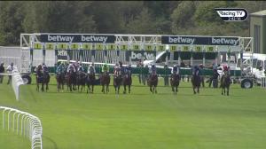 Video preview image for Sandown Park 14:40 - Heed Your Hunch At Betway Handicap (3)