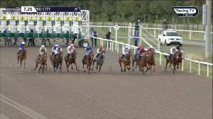 Video preview image for Chelmsford City 19:25 - Chelmsford City Cup Handicap (2)