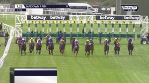 Video preview image for Sandown Park 13:25 - Betway Maiden Stakes (5)
