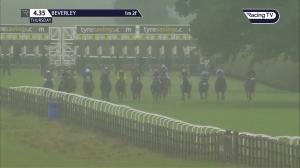 Video preview image for Beverley 16:35 - Churchill Tyres A Great British Brand Apprentice Handicap (6)