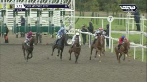 Video preview image for Chelmsford City 17:15 - Tote Placepot Your First Bet Median Auction Maiden Stakes (5)